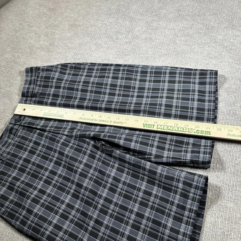 Adidas Shorts Mens Size 30 Black Plaid Performance Golf‎ Chino Embroidered Logo